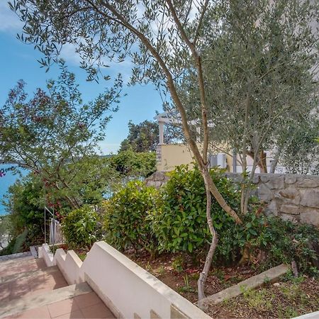 Apartments Villa Julija Малий Лошинь Екстер'єр фото