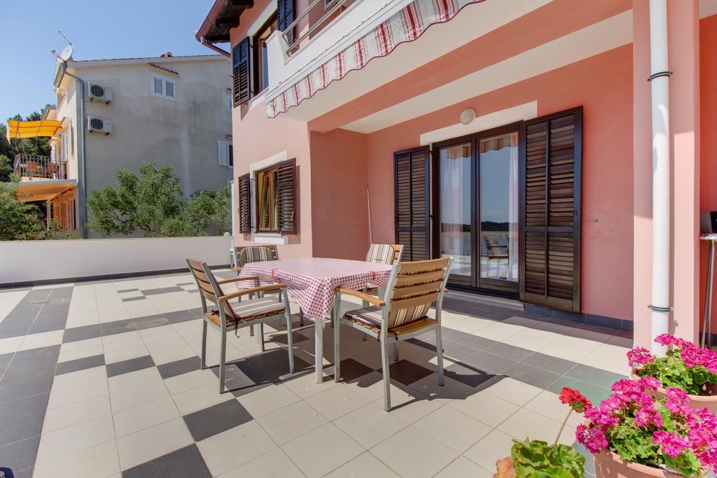 Apartments Villa Julija Малий Лошинь Номер фото