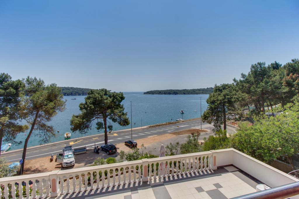 Apartments Villa Julija Малий Лошинь Номер фото