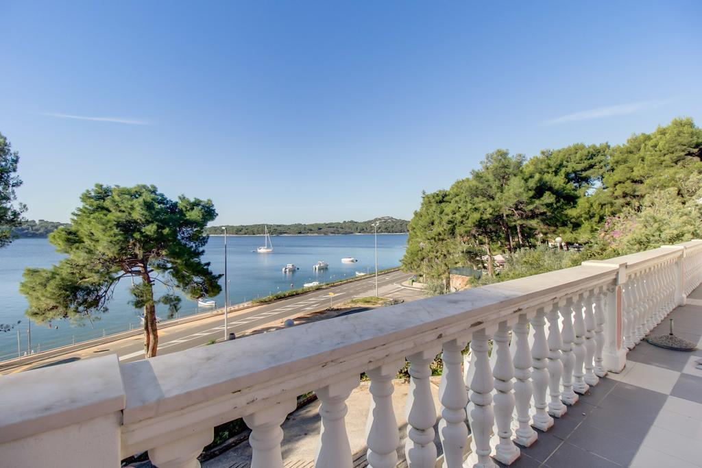 Apartments Villa Julija Малий Лошинь Номер фото