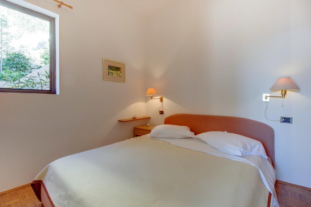 Apartments Villa Julija Малий Лошинь Номер фото