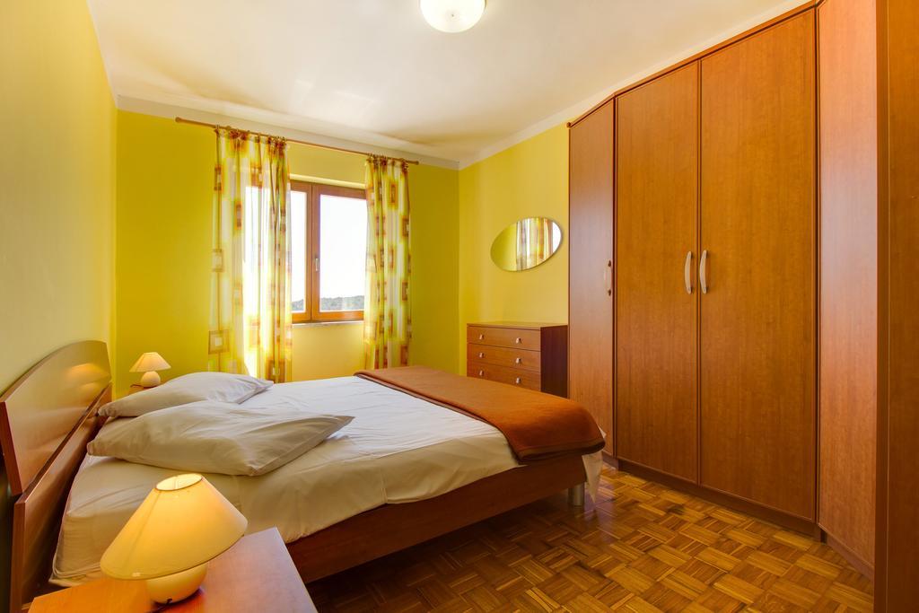 Apartments Villa Julija Малий Лошинь Номер фото