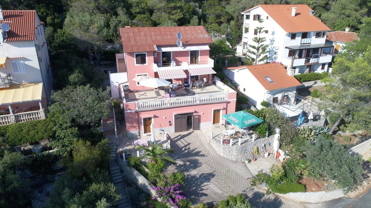 Apartments Villa Julija Малий Лошинь Екстер'єр фото